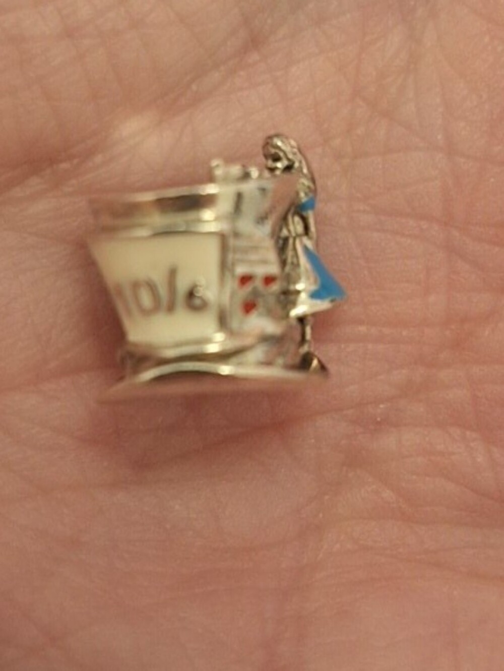 Pandora Disney Alice And Mad Hatter's Hat Charm